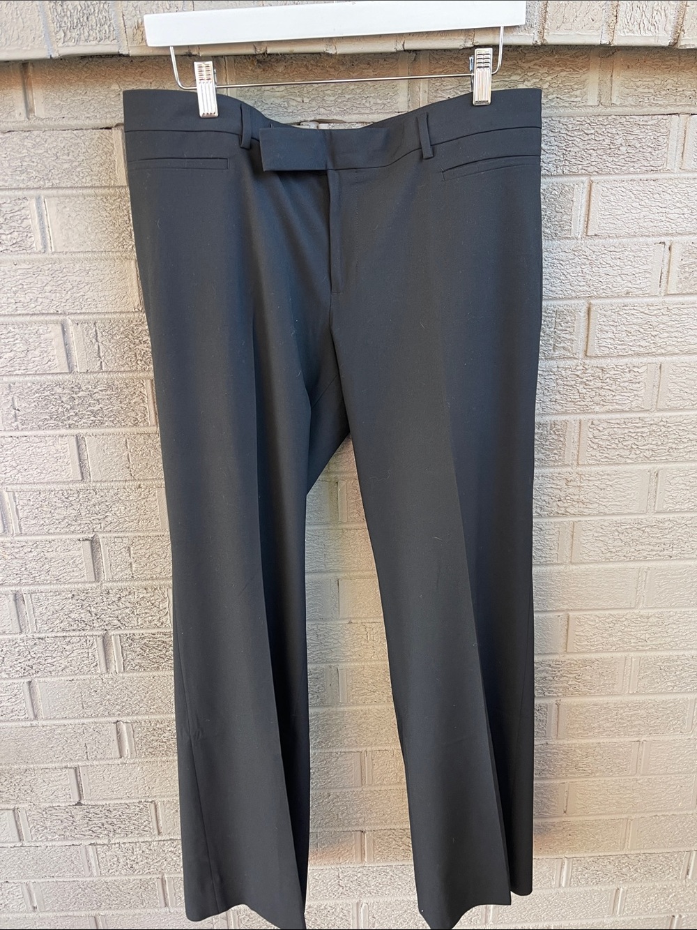 GAP Modern Bootcut Black Pant- size 14
